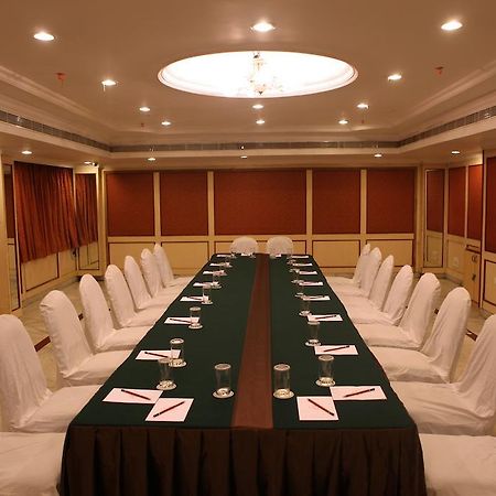 Royal Fort Hotel Visakhapatnam Dış mekan fotoğraf