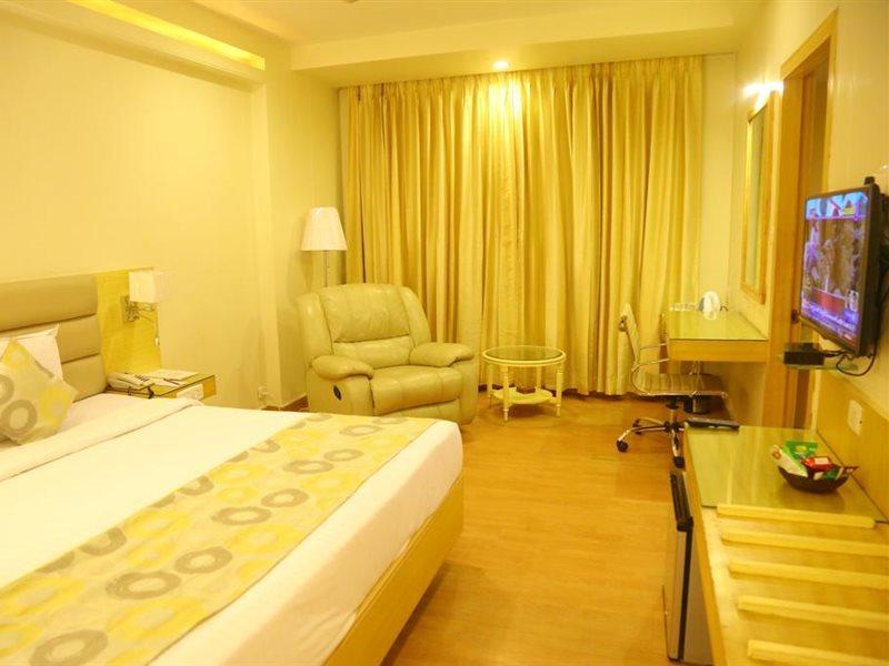Royal Fort Hotel Visakhapatnam Dış mekan fotoğraf