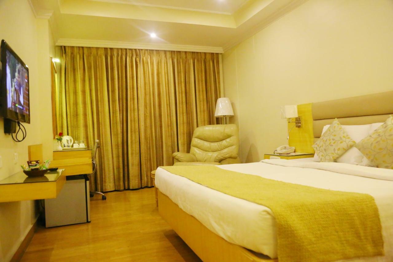 Royal Fort Hotel Visakhapatnam Dış mekan fotoğraf