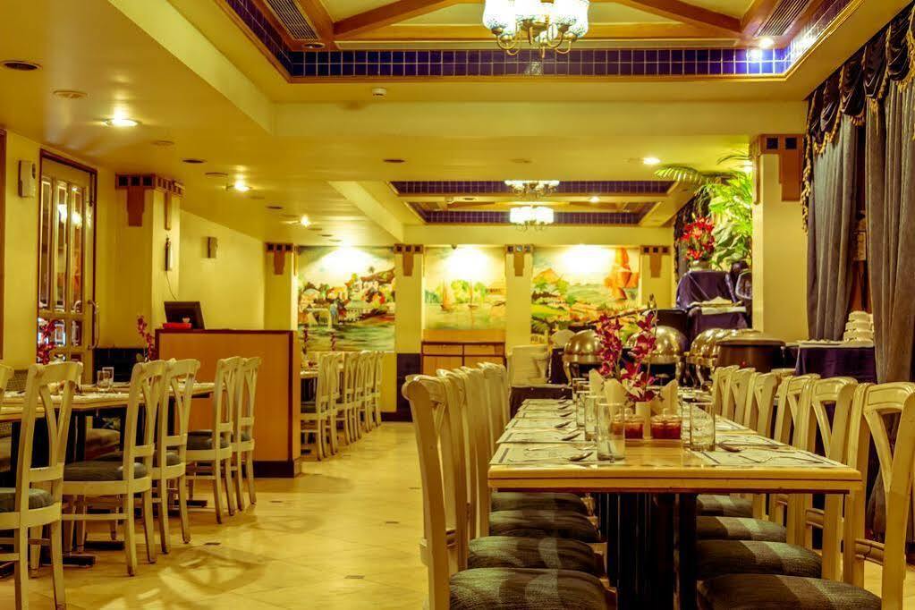 Royal Fort Hotel Visakhapatnam Dış mekan fotoğraf