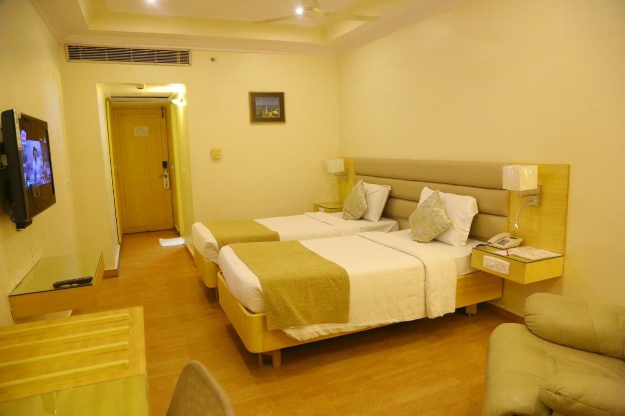 Royal Fort Hotel Visakhapatnam Dış mekan fotoğraf
