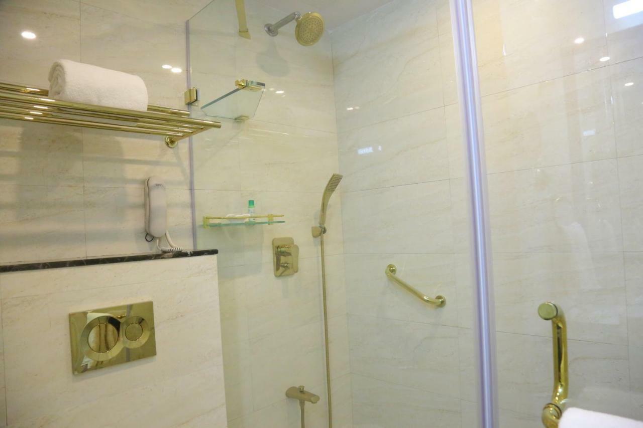 Royal Fort Hotel Visakhapatnam Dış mekan fotoğraf