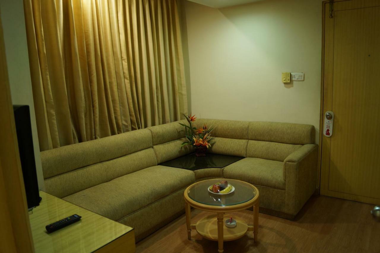 Royal Fort Hotel Visakhapatnam Dış mekan fotoğraf