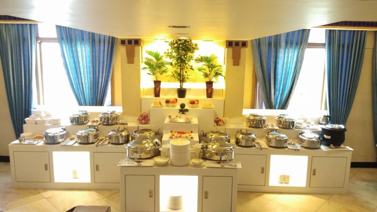 Royal Fort Hotel Visakhapatnam Dış mekan fotoğraf